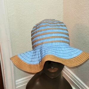 Tahari light blue sun hat